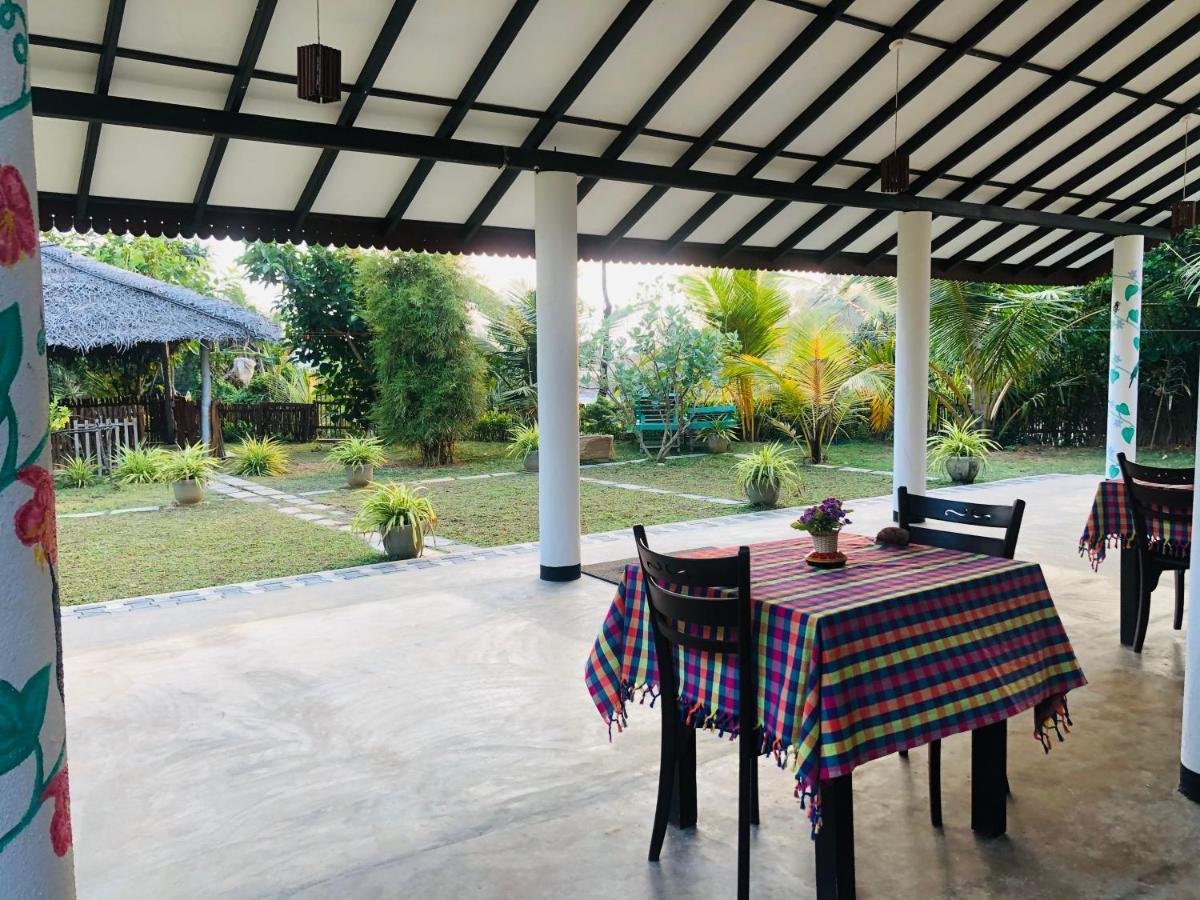 Screwpine Beach Villa Dickwella Exterior photo